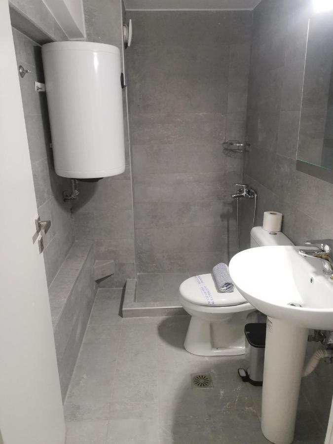 New Cozy Studio In Aigaleo Atenas Exterior foto
